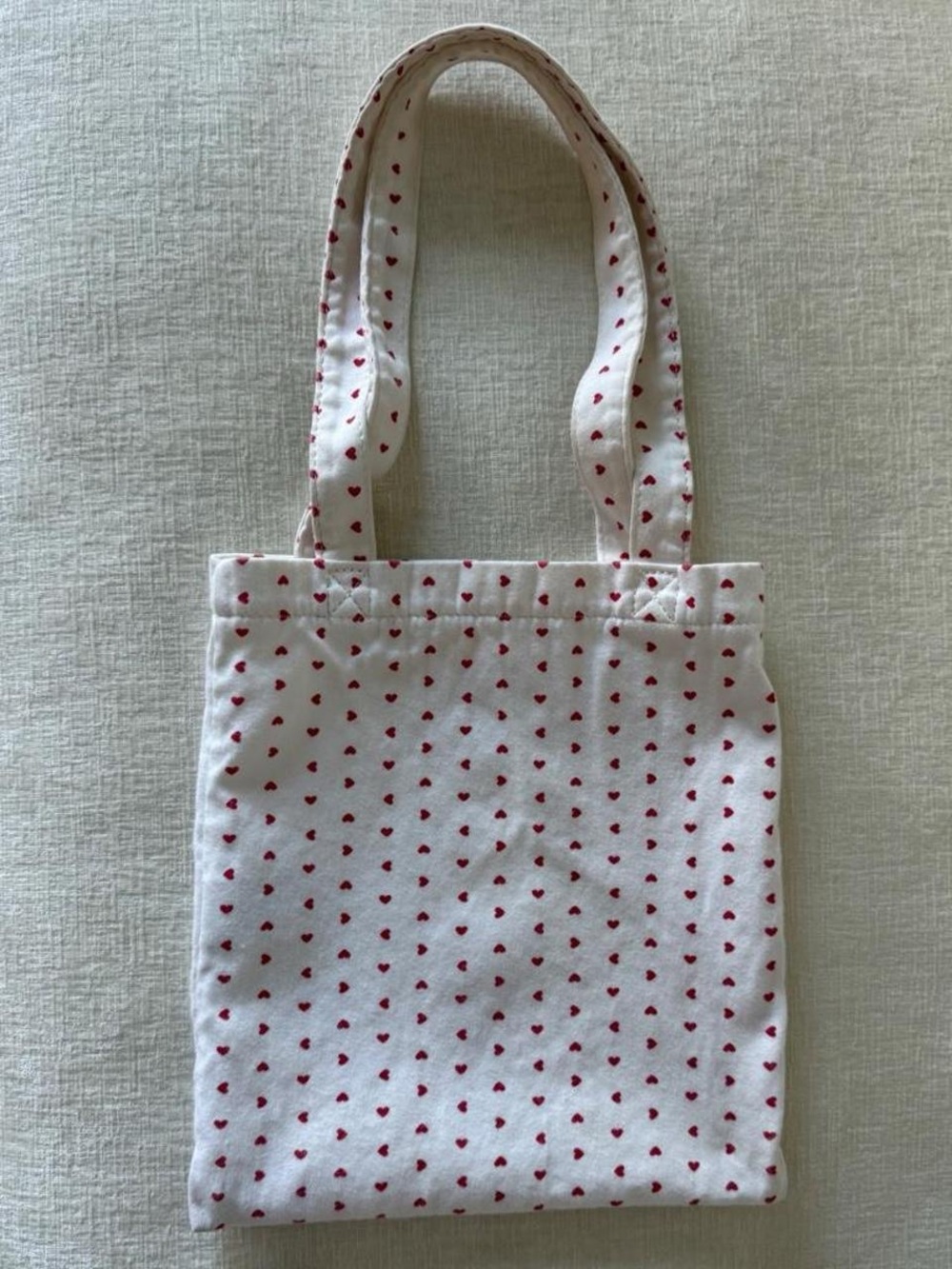 deadstock brandy melville hearts mini tote bag 💌